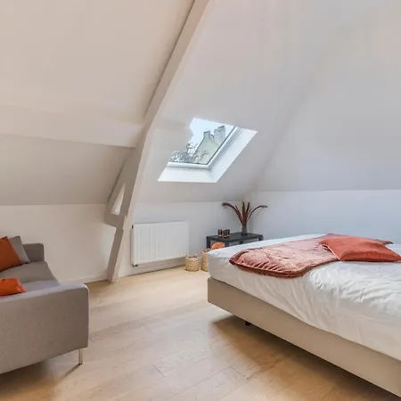 Sersea - Spacious House In With Garage Holiday home