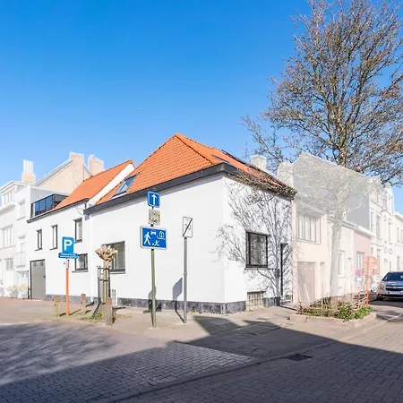 Holiday home Sersea - Spacious House In With Garage